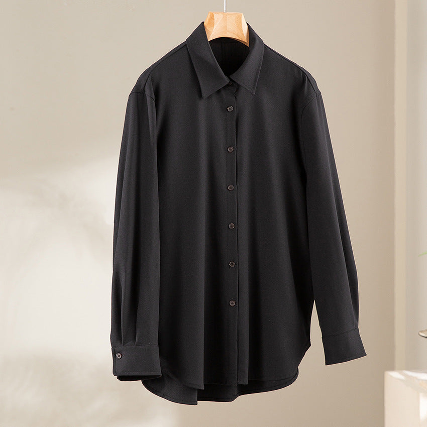 Damen Oversized Seidiges Hemd mit durchgehender Knopfleiste und Hemdkragen Echoarchiv