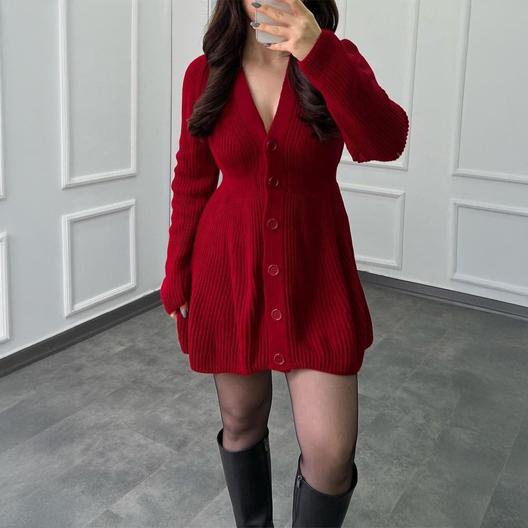Damen tailliertes Strickkleid mit durchgehender Knopfleiste, V‑Ausschnitt und ausgestelltem A‑Linien‑Rock – Élara