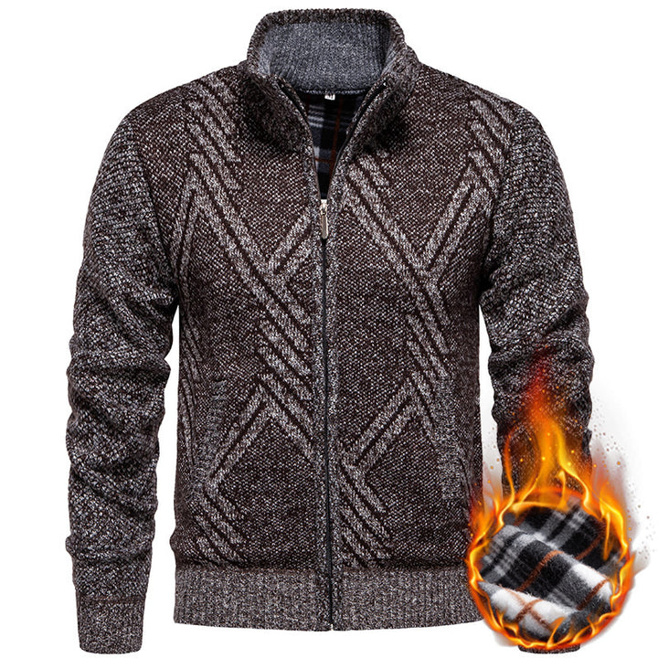 Herren Strickjacke mit strukturiertem Zopfmuster und praktischen Taschen Echoarchiv