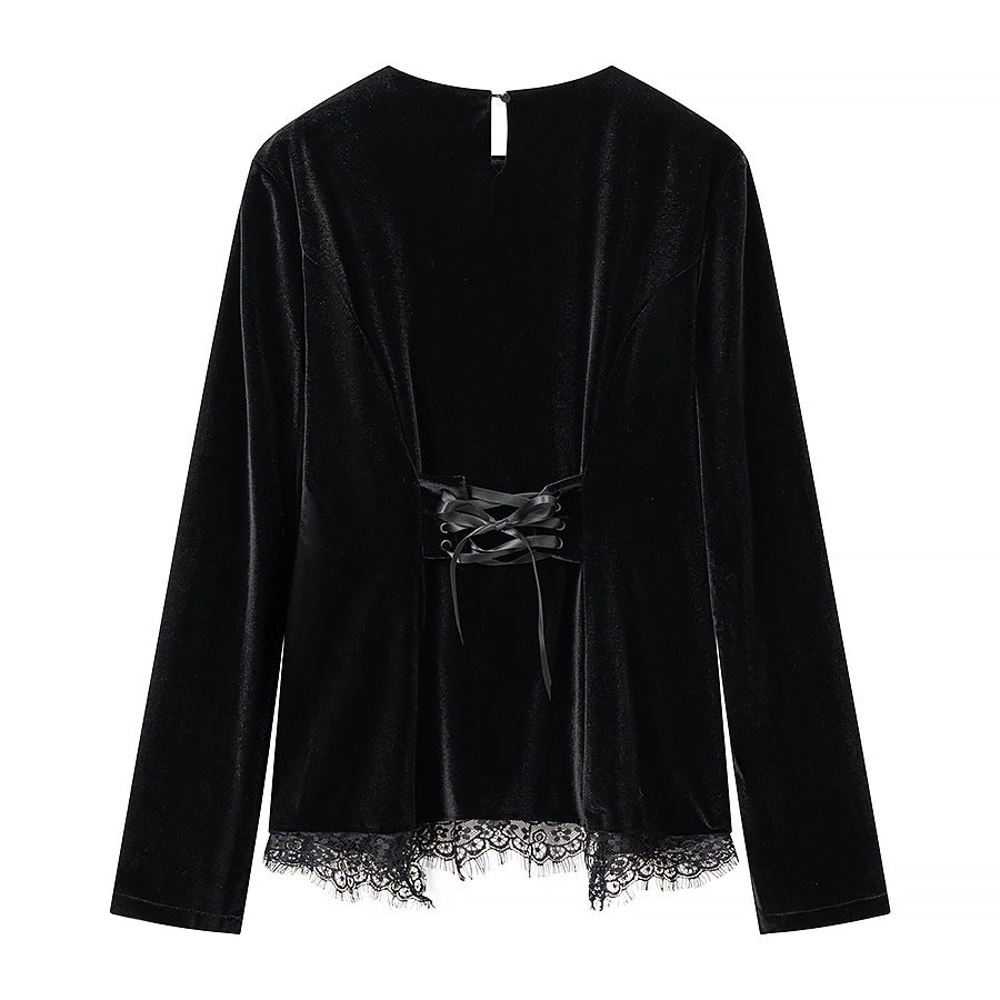 Damen Elegantes Samtoberteil mit Spitzenbesatz und geschwungenem Saum Echoarchiv
