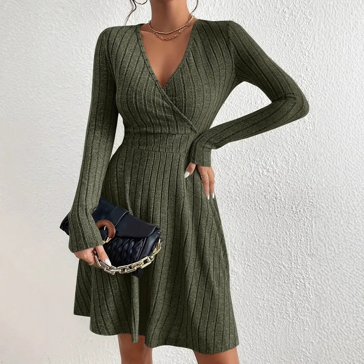 Damen Wickelkleid mit langen Ärmeln und gerippter Textur Echoarchiv
