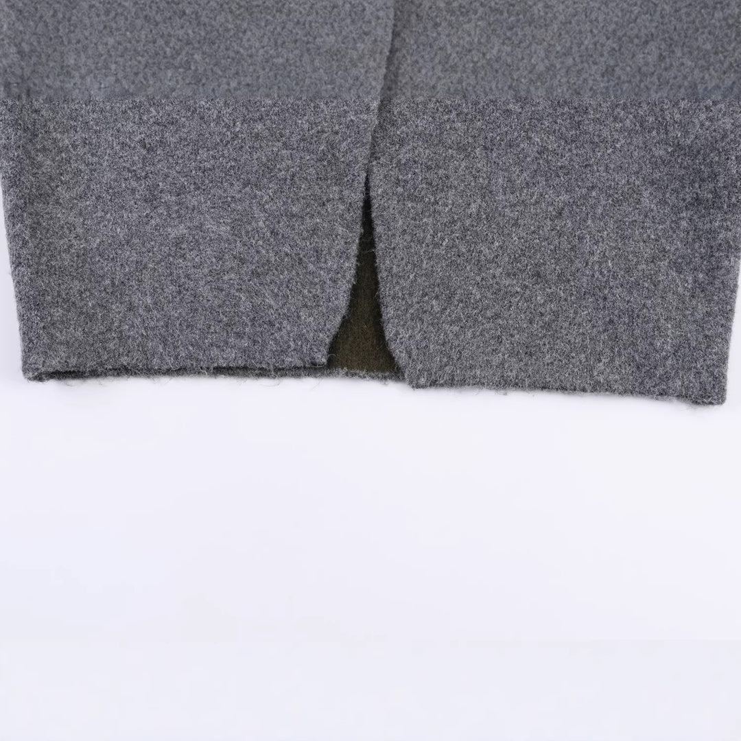 Damen Kurz geschnittene Boxy-Jacke aus Bouclé‑Wollmix mit offenem V‑Ausschnitt Echoarchiv