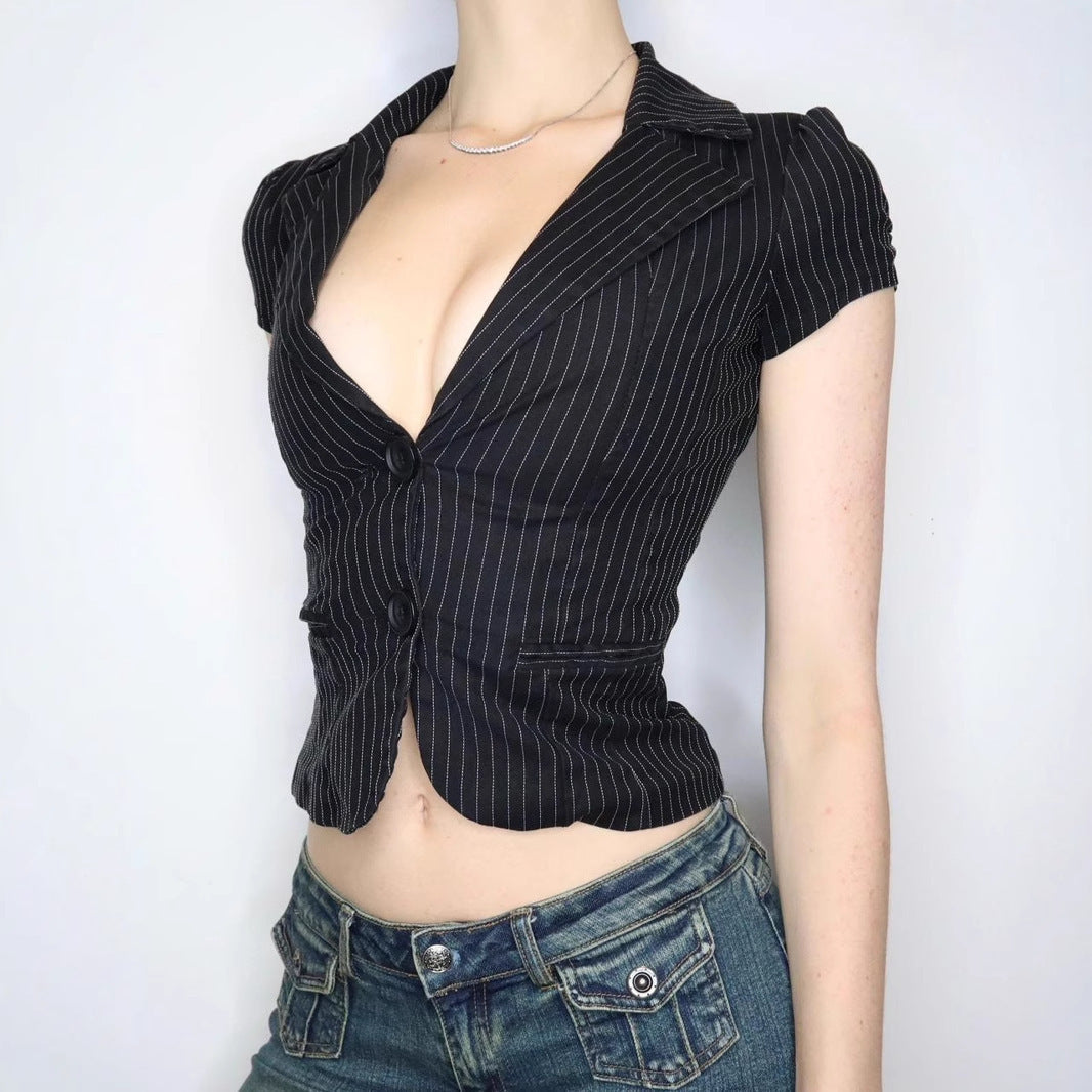Damen Blazer mit tailliertem Schnitt und modernen Streifen Echo Archiv