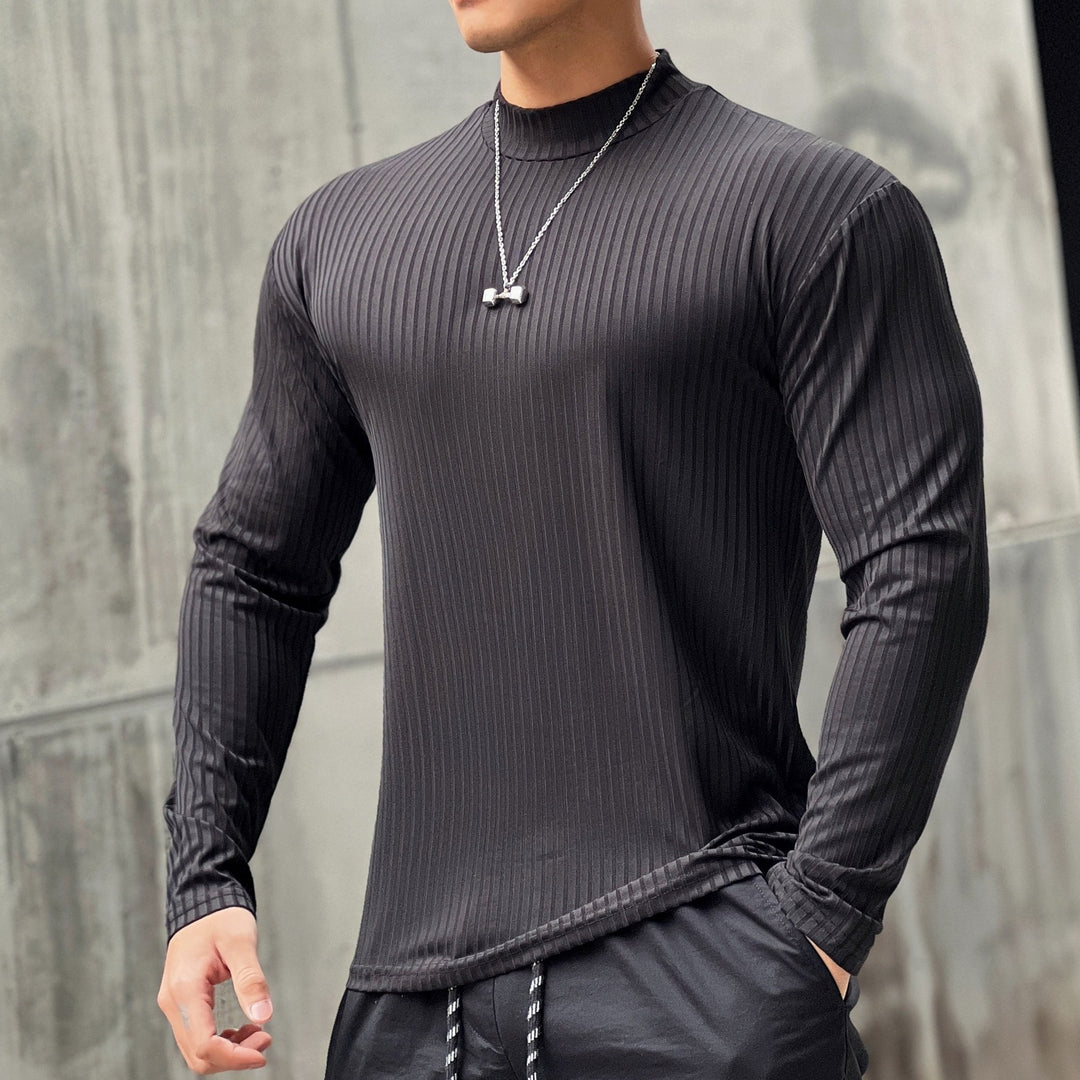 Herren Elegantes Langarmshirt mit Stehkragen und Rippstruktur Echoarchiv