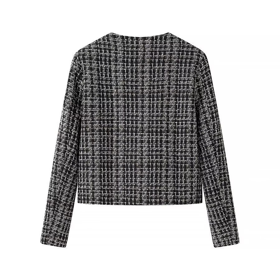 Damen Kurze Bouclé-Tweed-Jacke mit Rundhals, dekorativen Zierknöpfen und aufgesetzten Taschen Echo Archiv