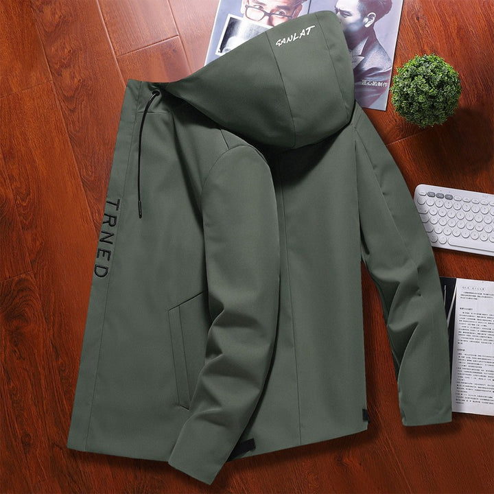 Herren modische Übergangsjacke mit verstellbarem Kapuzendesign und praktischen Reißverschlusstaschen Echoarchiv