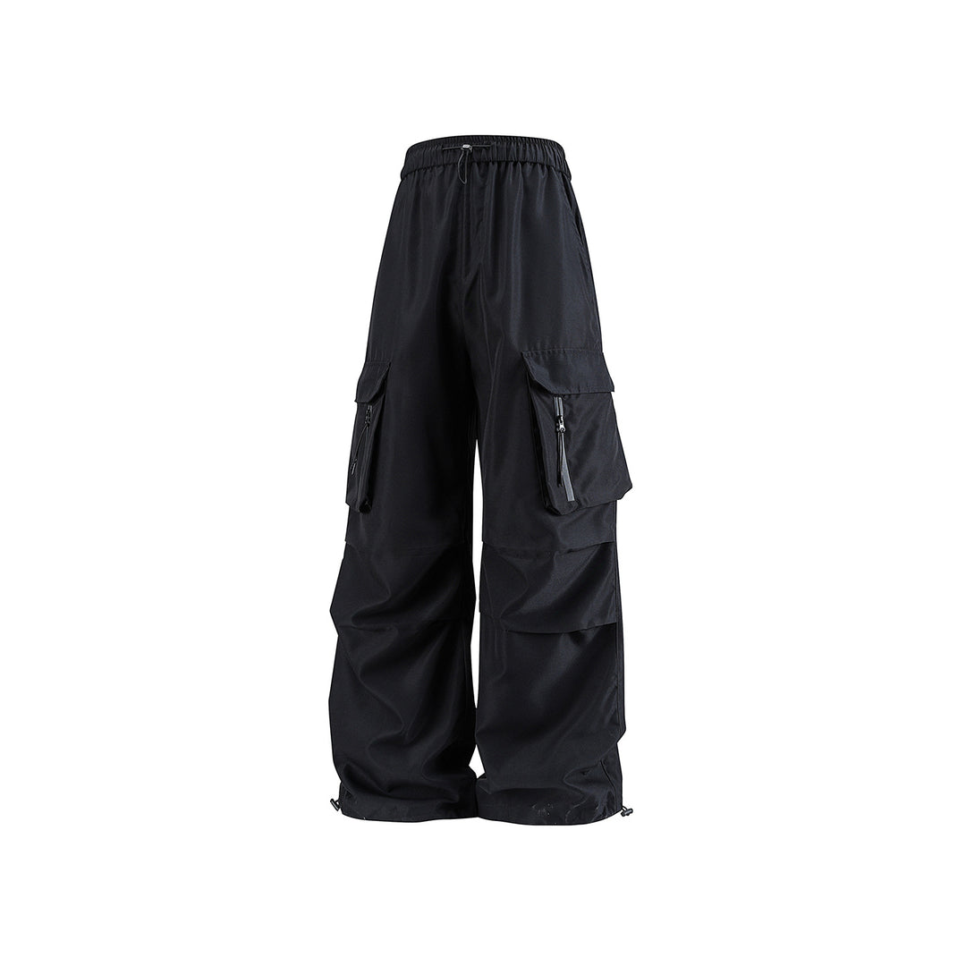 Herren Weite Tech‑Cargo‑Hose mit Elastikbund, Multifach‑Cargotaschen und Kordelabschluss Echo Archiv