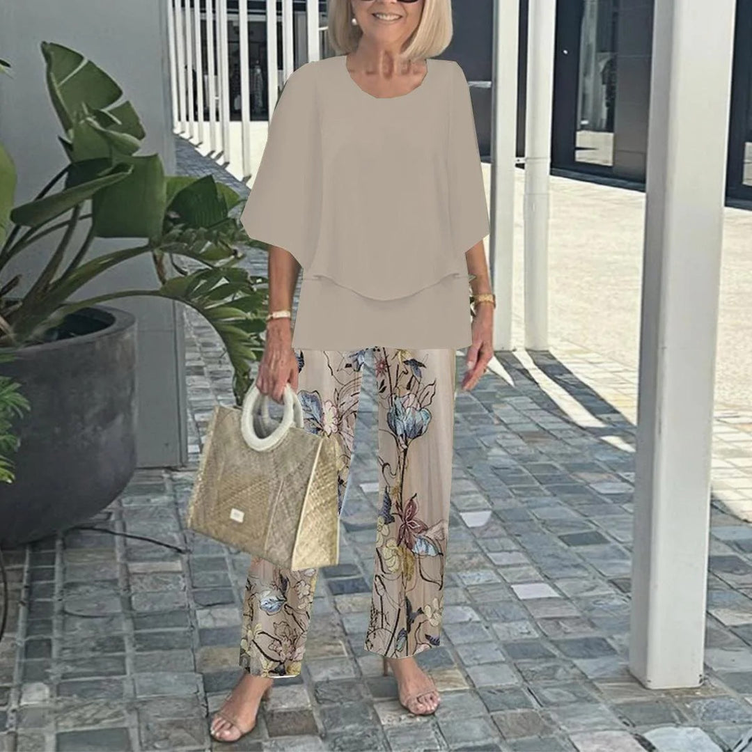 Damen nan Lagen-Tunika mit Cape-Ärmeln und knöchellanger Geradebeinhose mit Grafikprint Echo Archiv