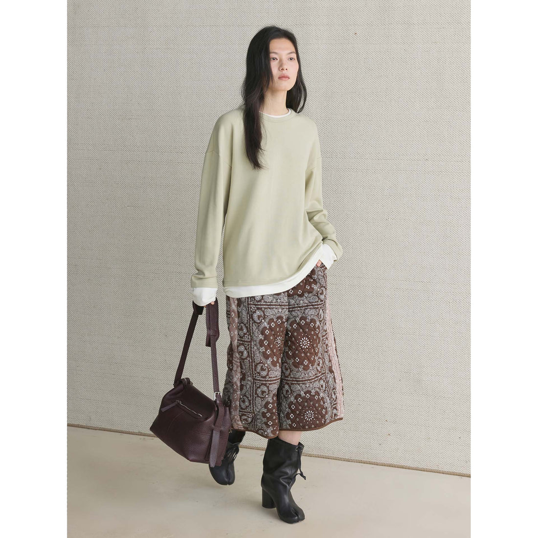 Damen Lässiges Layering‑Sweatshirt mit Rundhalsausschnitt und überschnittener Schulter Echoarchiv