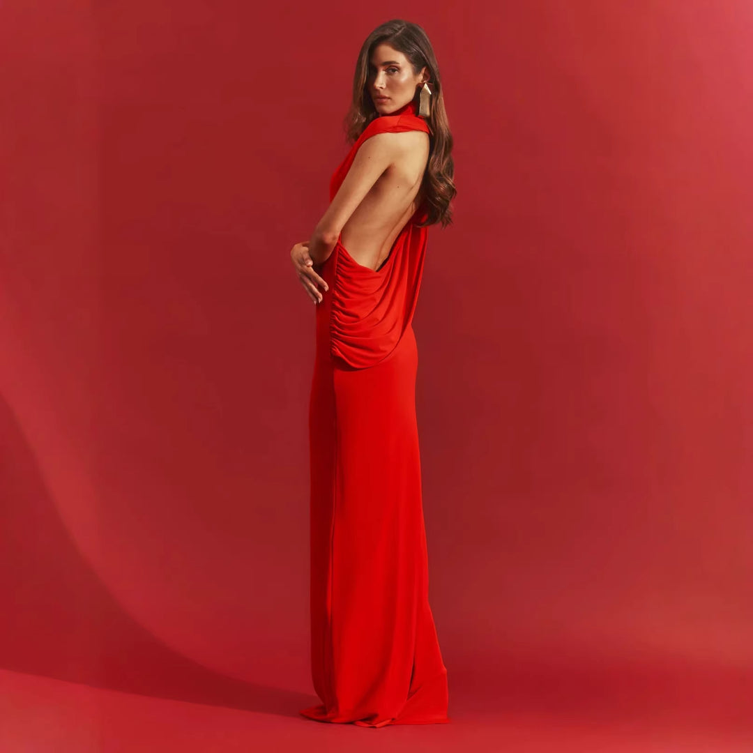 Damen figurbetontes Abendkleid mit elegantem Halsteinsatz Echo Archiv