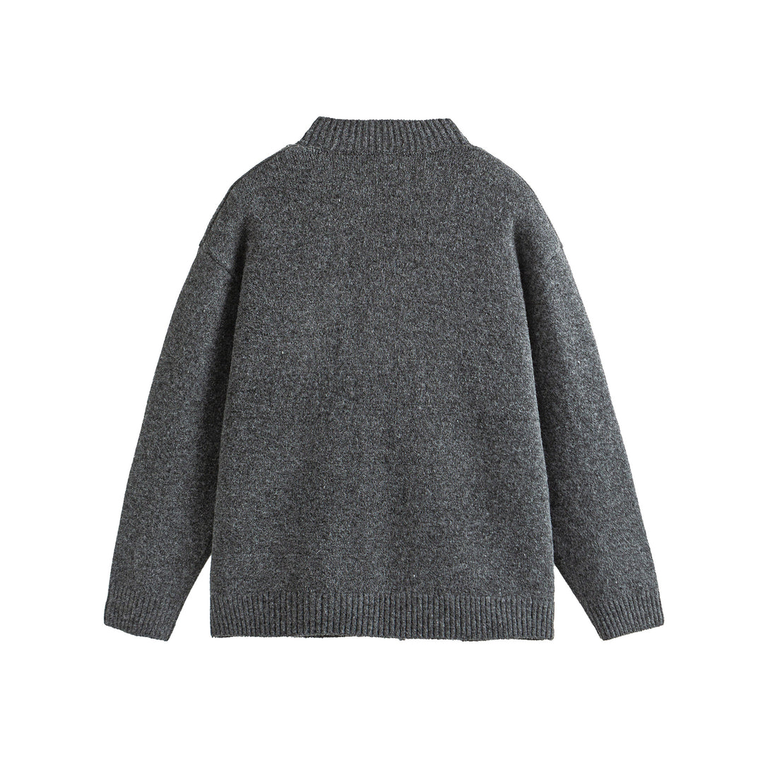 Unisex Grobgestrickte Boxy-Strickjacke mit Knopfleiste, Rundhalsausschnitt und aufgesetzten Taschen Echoarchiv
