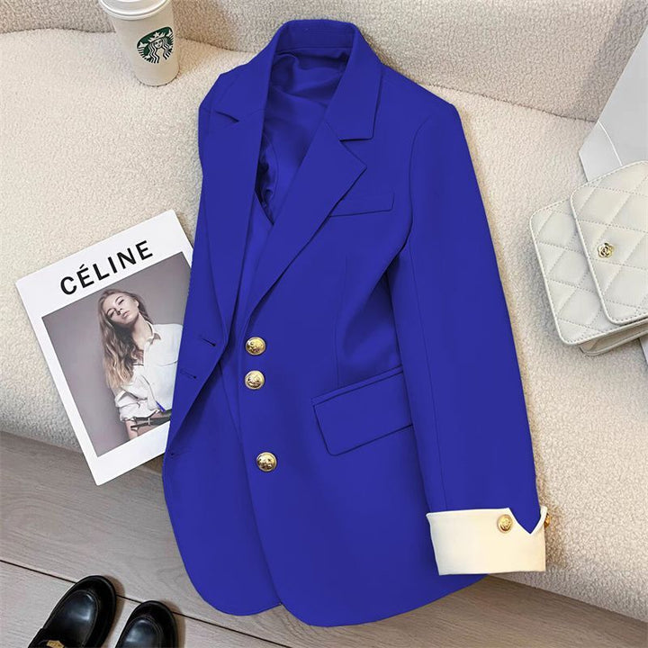 Damen Eleganter Blazer mit goldenen Knöpfen Echo Archiv