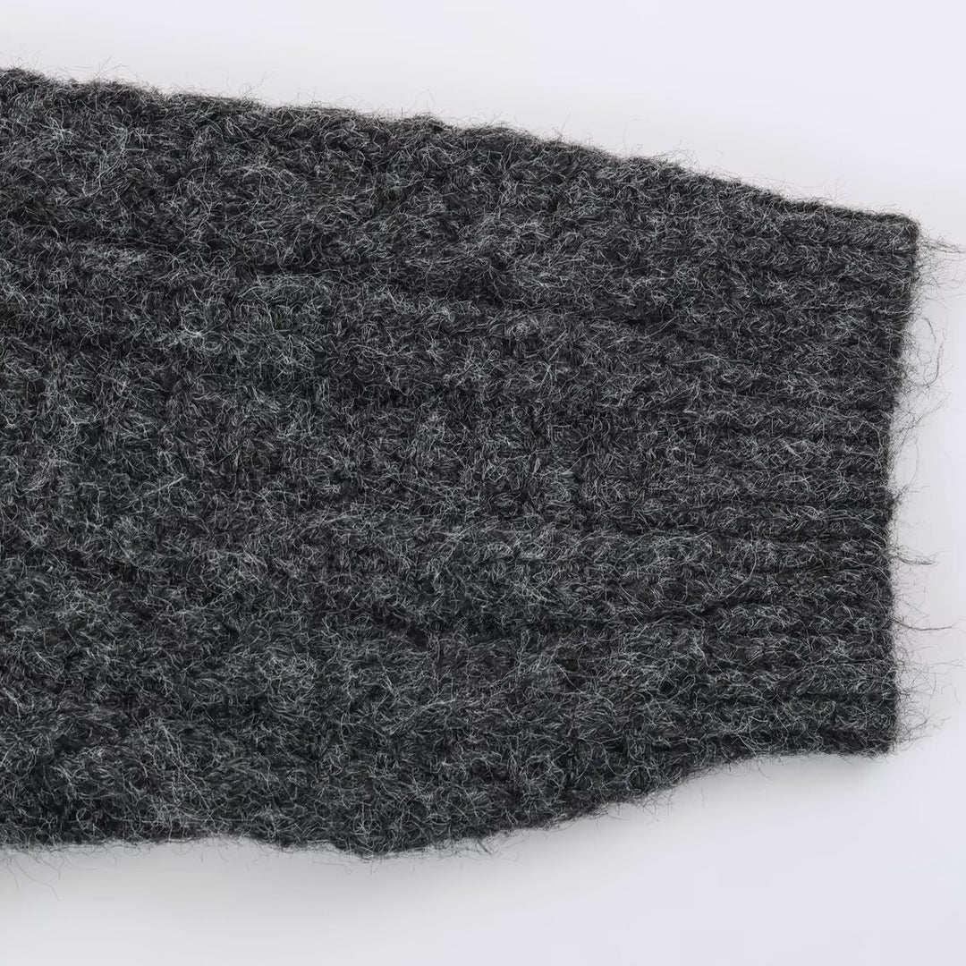 Damen Grobgestrickter Oversize-Pullover mit hohem Rollkragen und Zopfmuster Echoarchiv