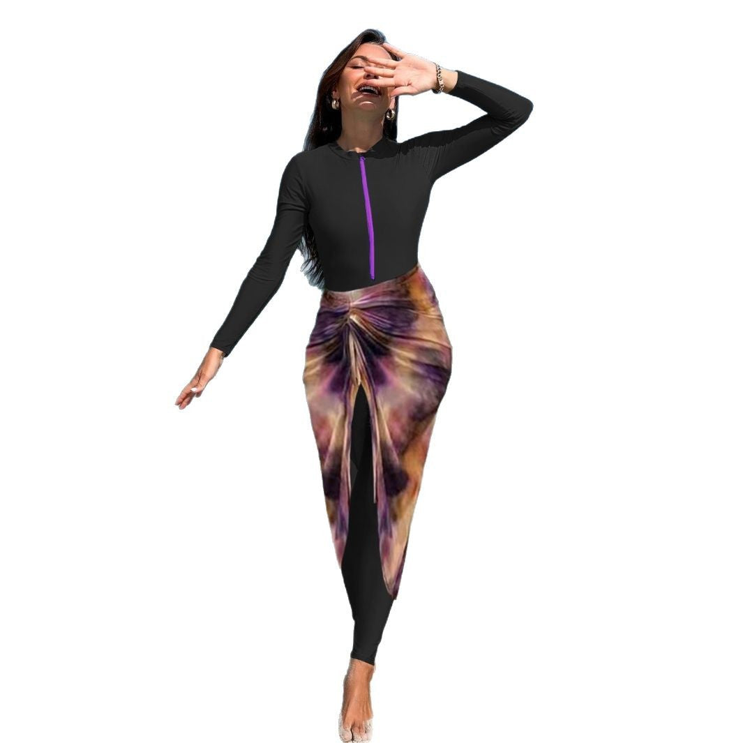 Damen modischer Langarm-Badeanzug mit elegantem Wickelrock Echo Archiv