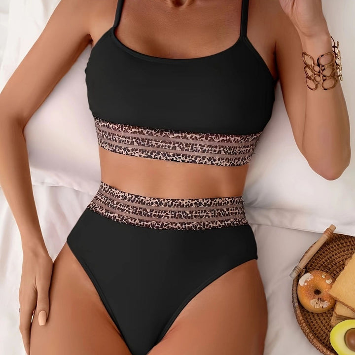 Damen Bikini-Top mit hoch geschnittenem Unterteil und Leopardendruck Echo Archiv