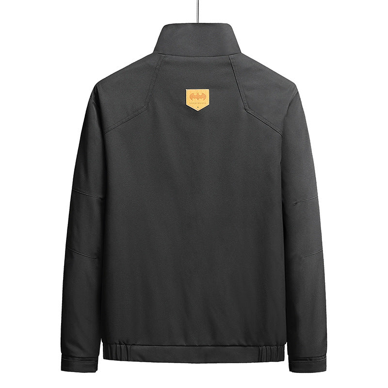Herren Leichte Softshell-Übergangsjacke im Utility-Minimalstil mit hochschließendem Stehkragen und verdecktem Reißverschluss Echoarchiv
