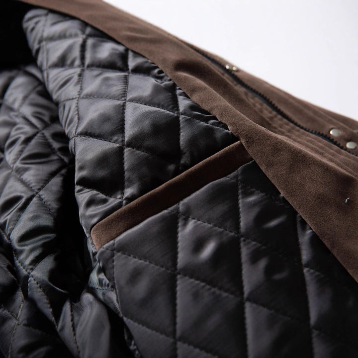 Herren Kurzblouson aus Canvas mit Knebelverschlüssen und elastischem Saum Echoarchiv