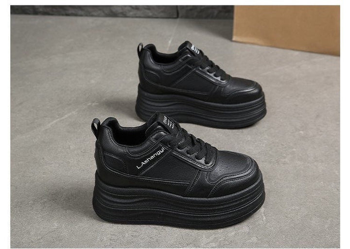 Damen modische Plateau-Sneaker mit strukturiertem Obermaterial und komfortablem Dämpfungssystem Echo Archiv