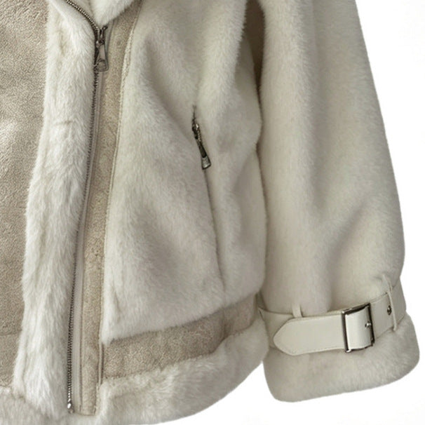 Damen Elegante und bequeme Kunstpelzjacke Echo Archiv