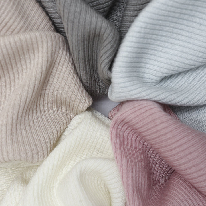 Damen Leichter Feinstrick-Cardigan mit offenem Hemdkragen und schimmernder Knopfleiste Echo Archiv