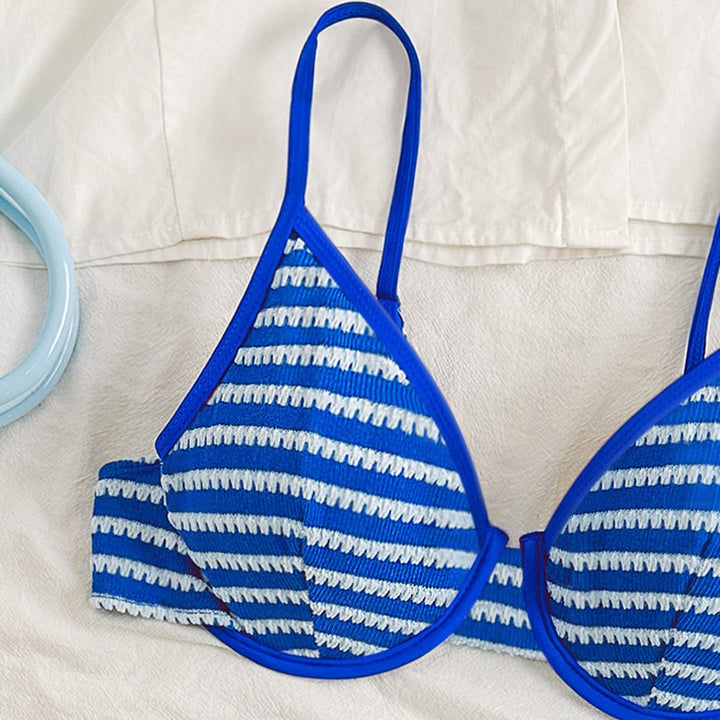 Damen Push-Up Bikini mit trendigem Streifenmuster Echo Archiv