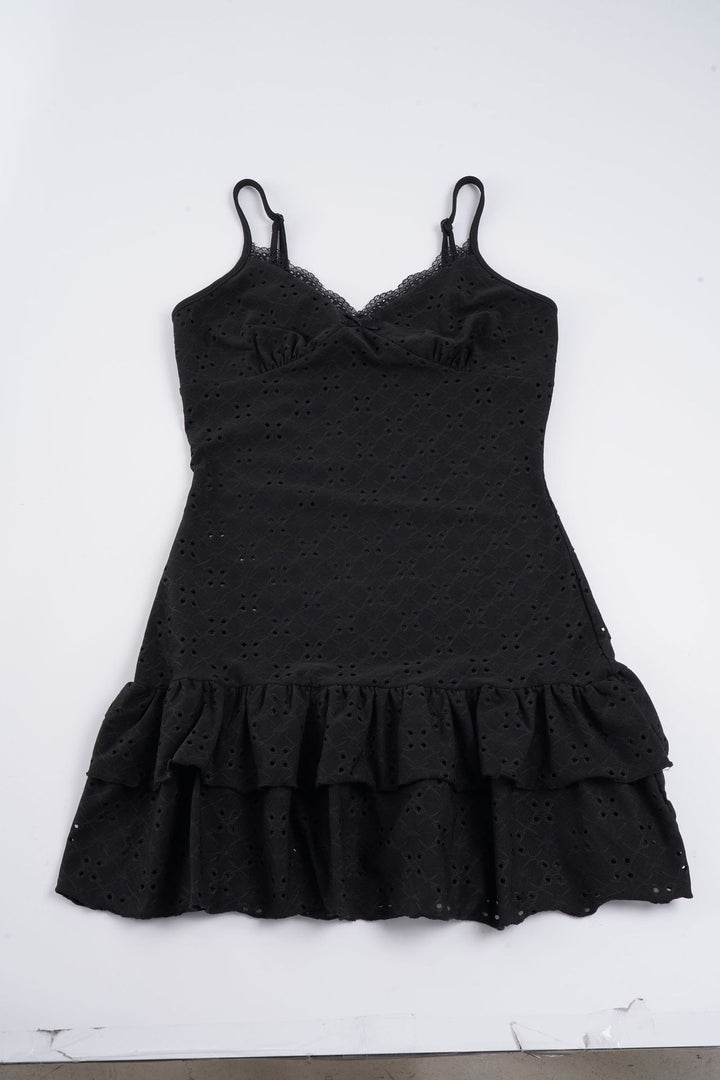 Damen Spitzentop mit voluminösem Rüschensaum und verstellbaren Trägern Echo Archiv