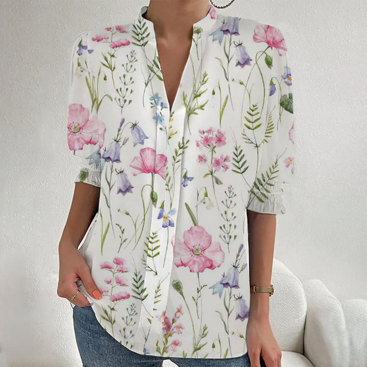 Damen Blumenprint Tunika-Bluse mit Stehkragen, geschlitzter V‑Blende und gerafften 3/4-Ärmeln – Élovi