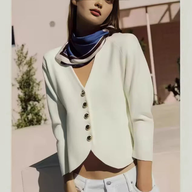 Damen Feinstrukturierte taillierte Strickjacke mit V-Ausschnitt und goldener Knopfleiste Echoarchiv