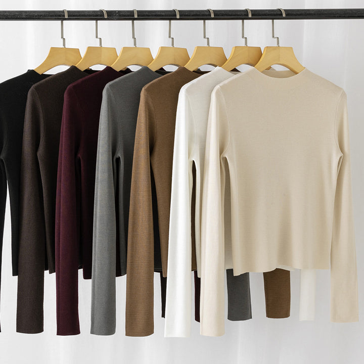 Damen Feinstrick-Pullover mit kurzem Stehkragen und schmaler Silhouette Echoarchiv