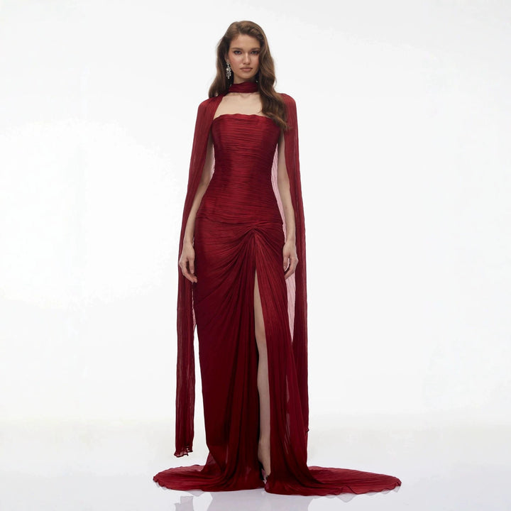 Damen Elegantes Maxikleid mit schulterfreier Silhouette und drapierter Cape-Optik Echo Archiv