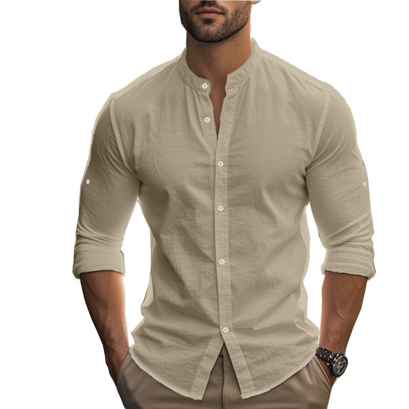Herren Langarm-Hemd mit modernem Henley-Kragen und kontrastierenden Knopfdetails Echoarchiv