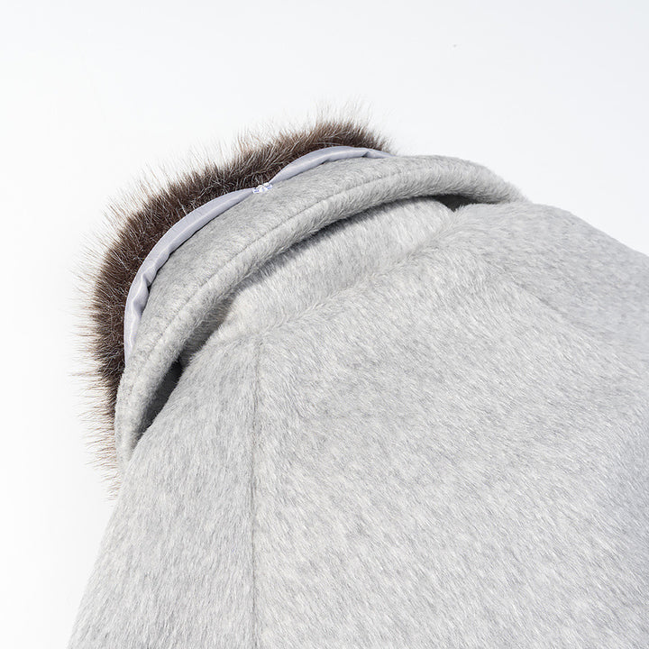 Damen Kurzjacke aus Kunstfell im Oversize‑Cut mit voluminösem Webpelzkragen Echo Archiv