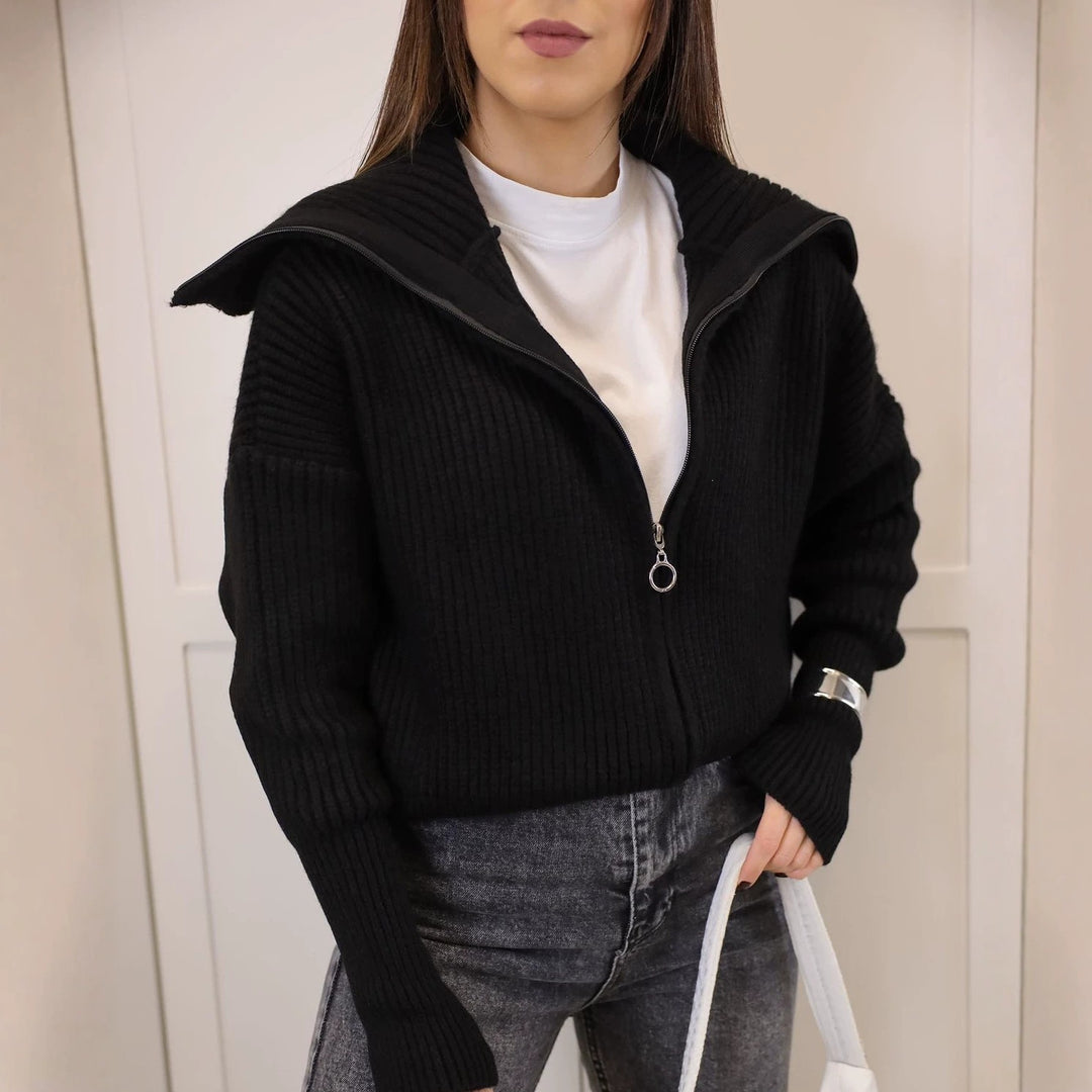 Damen Oversize Strickjacke mit Reißverschluss und hohem Kragen Echoarchiv