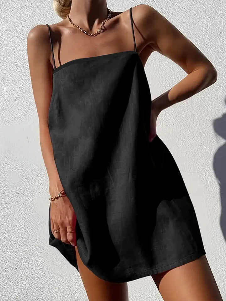 Damen luftiges Sommerkleid mit schmalen Trägern und lässigem Schnitt Echo Archiv