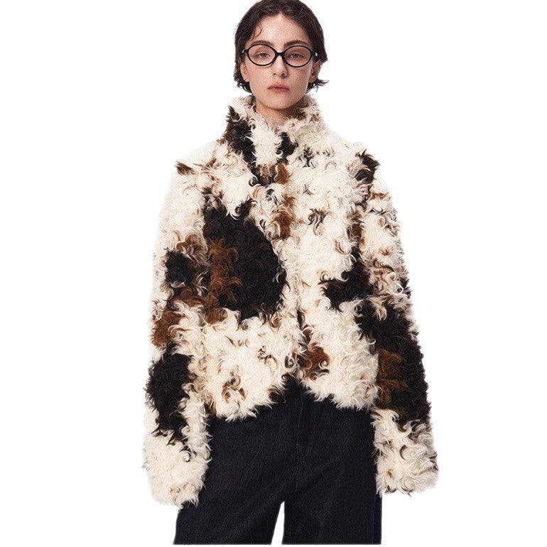 Damen Kurze Shaggy-Faux-Fur-Bomberjacke mit strukturierter Patchwork-Optik Echo Archiv