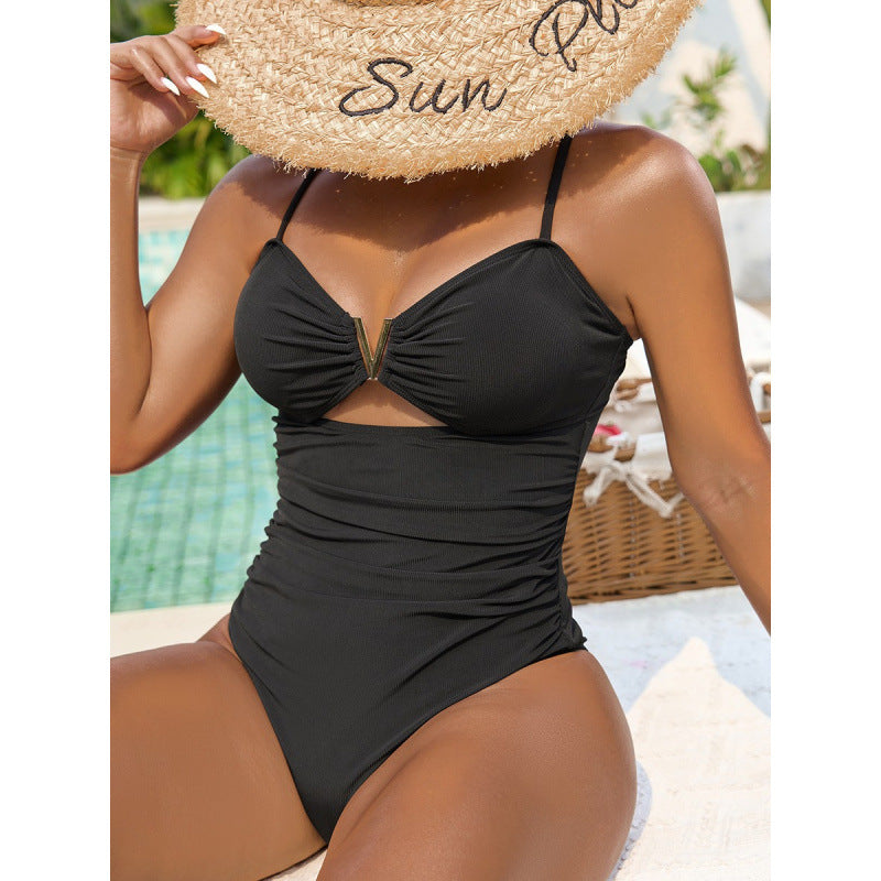 Damen Einteiler Badeanzug mit schickem Cut-Out und eleganten Details Echo Archiv