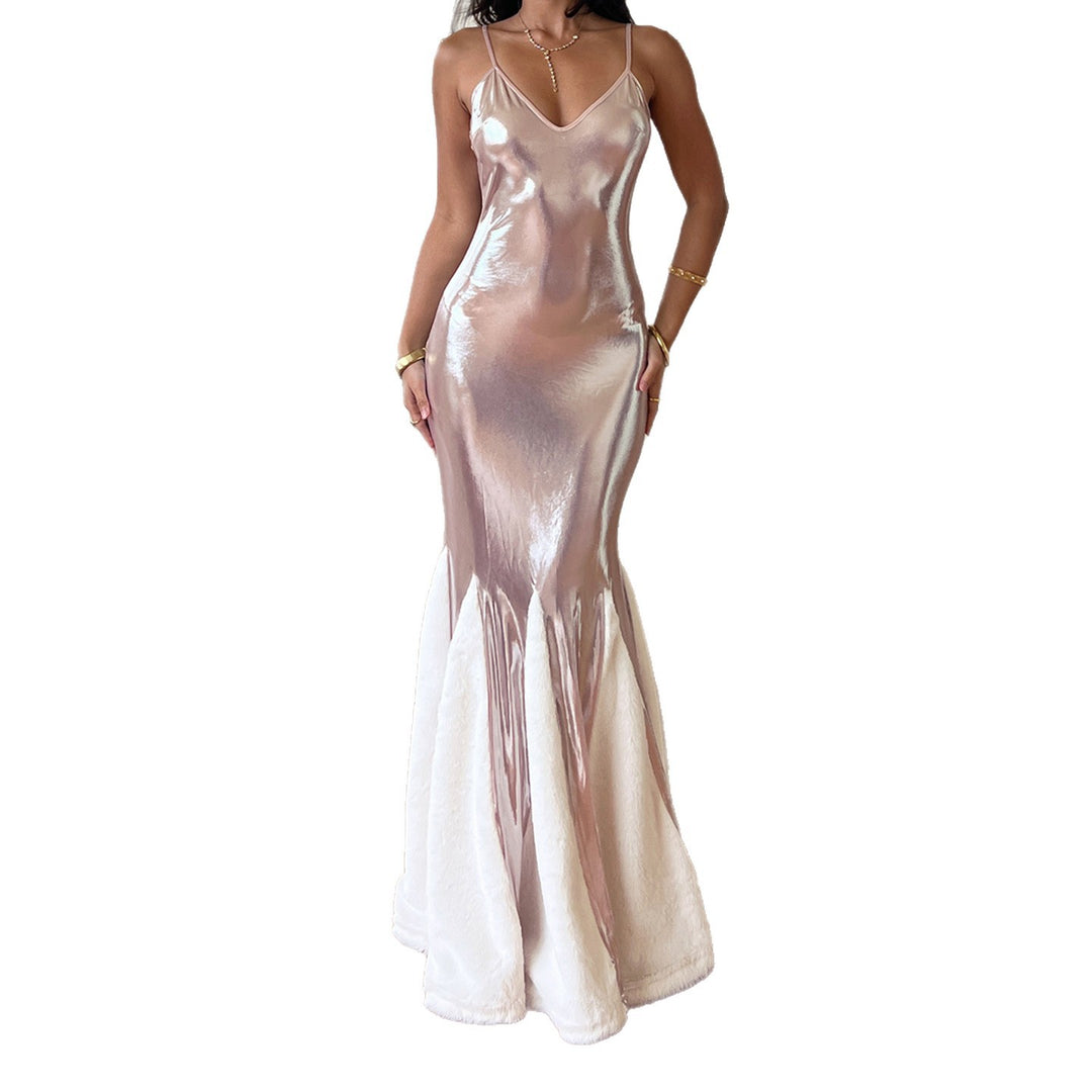 Damen Maxikleid mit glänzendem Oberteil und weichem Unterrock Echo Archiv