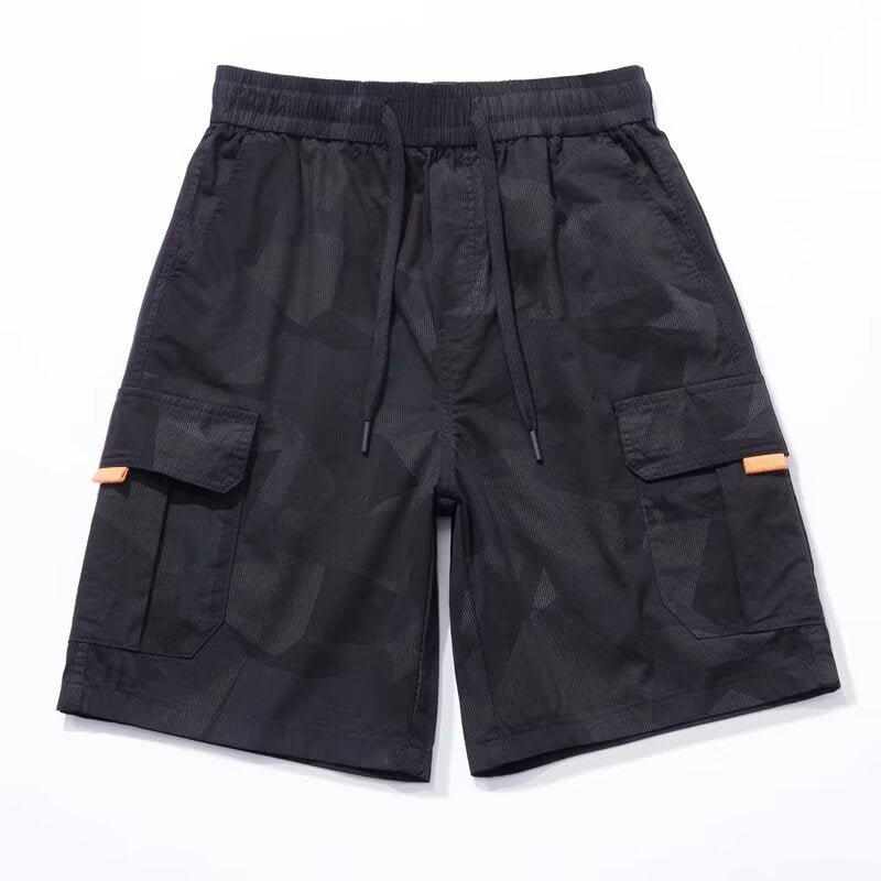 Herren Cargo-Shorts mit multifunktionalen Taschen und moderner Camouflage-Optik Echoarchiv