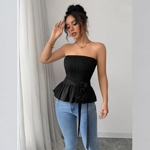 Damen nan figurbetontes trägerloses Smok-Oberteil mit Volant-Peplum und dekorativer Stoffblume Echo Archiv