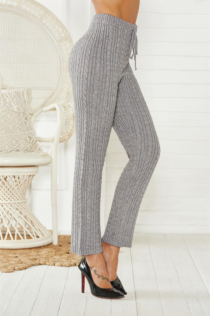 Damen Lockere Strickhose mit dezentem Zopfmuster Echo Archiv