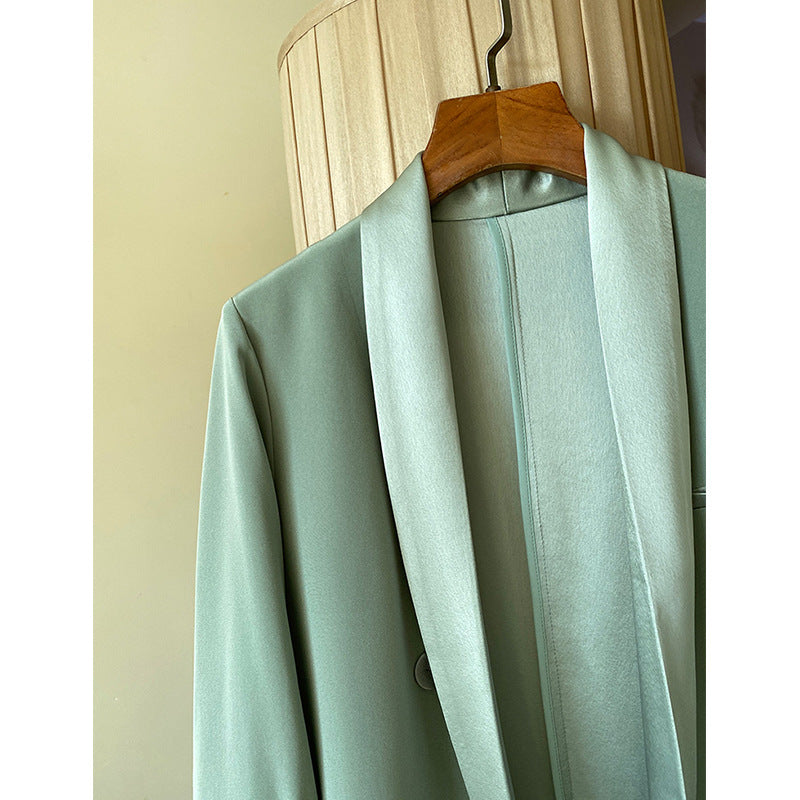 Damen Oversize-Blazerjacke mit Schalkragen und Satinbesatz Echo Archiv