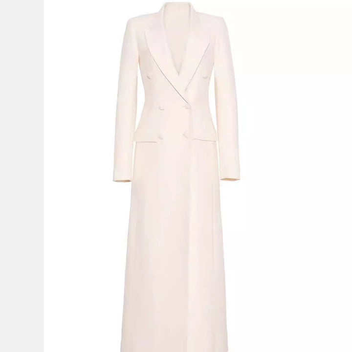 Damen Maxikleid im Blazer‑Stil mit Doppelreiher Echoarchiv