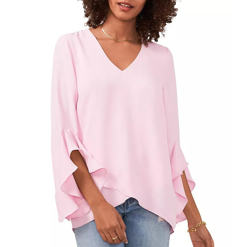 Damen Chiffon-Bluse mit V-Ausschnitt, asymmetrischem Saum und Volant-Ärmeln – Avérine
