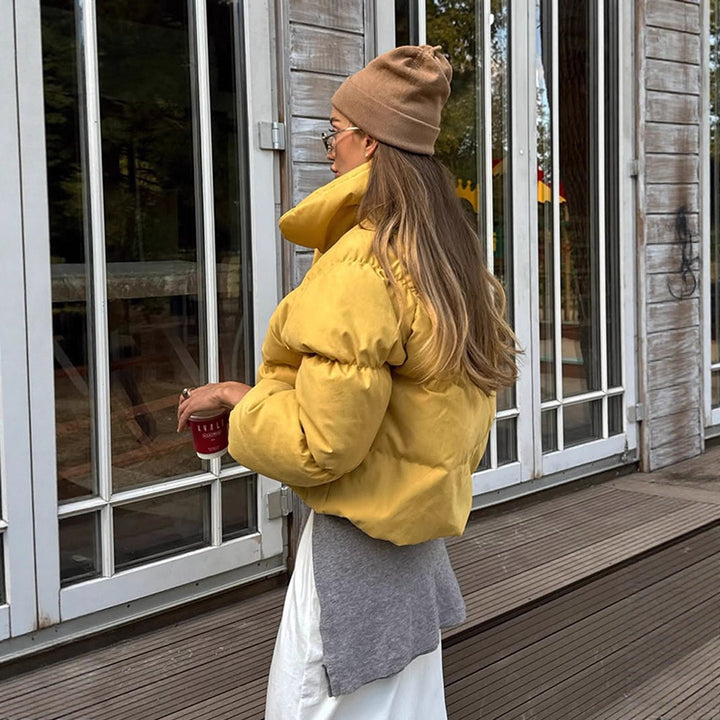 Damen Kurze wattierte Cropped-Pufferjacke mit voluminösen Ballonärmeln Echoarchiv