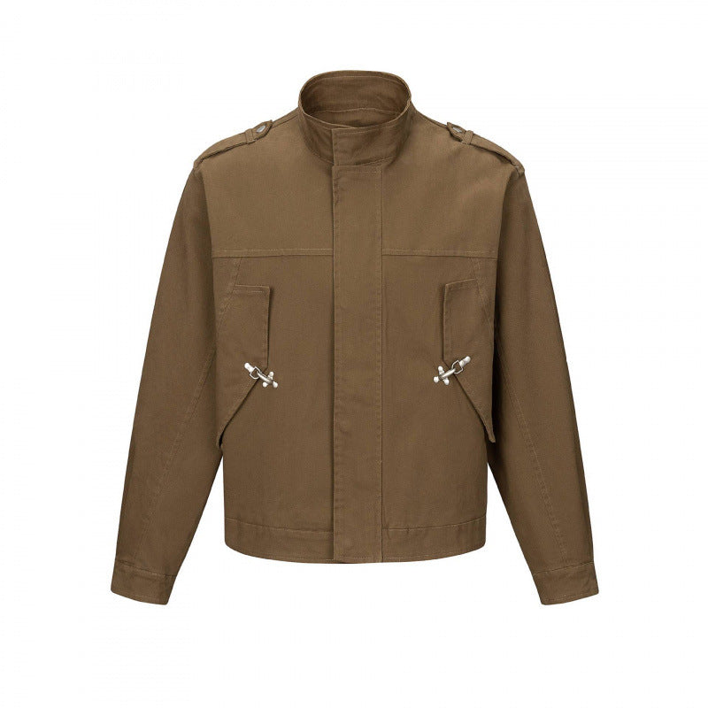 Herren Kurz geschnittene Field‑Jacke aus Baumwoll‑Canvas mit Stehkragen, Schulterklappen und verstellbaren Pattentaschen Echo Archiv