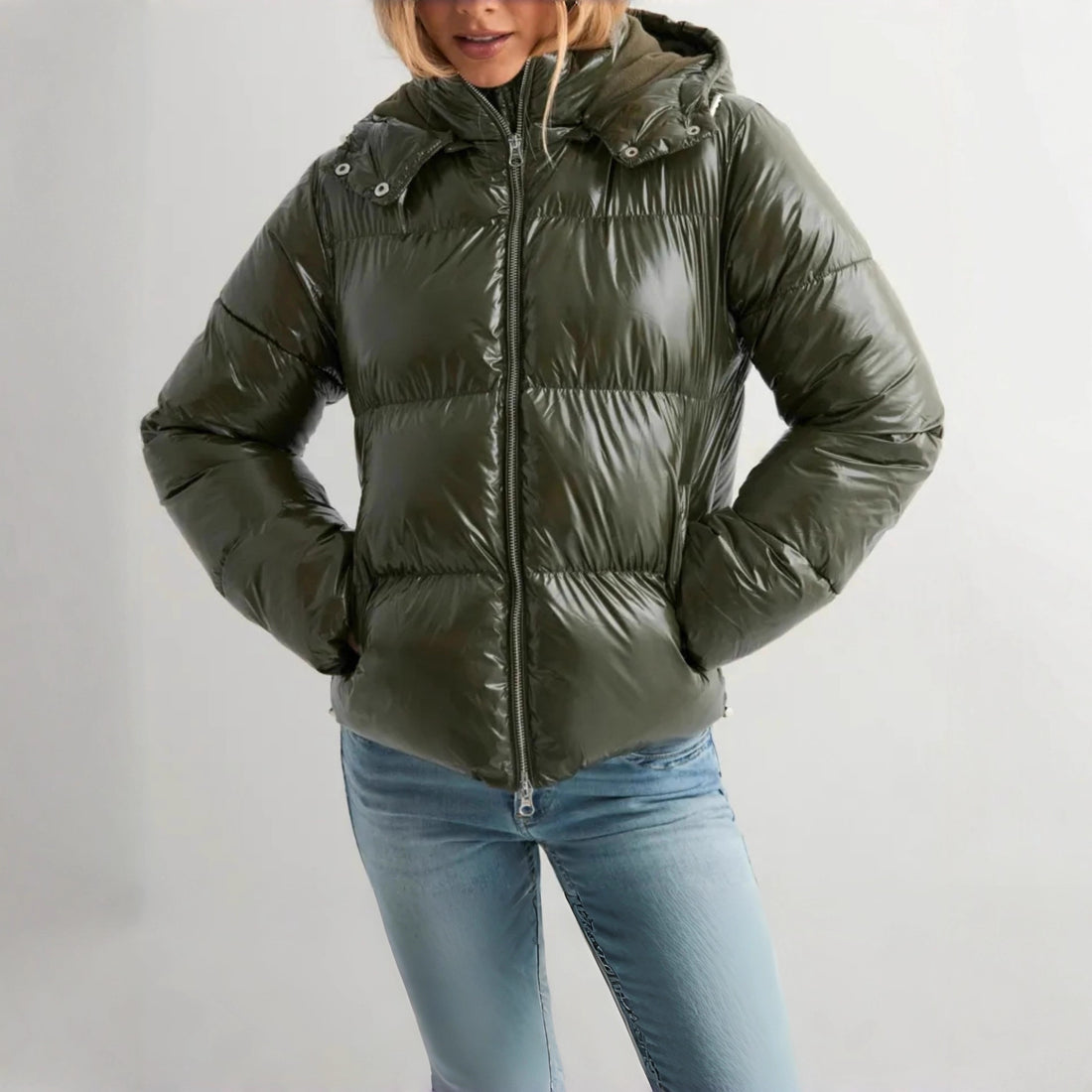 Damen Modische Hochglanz-Steppjacke mit Kapuze – Célinea