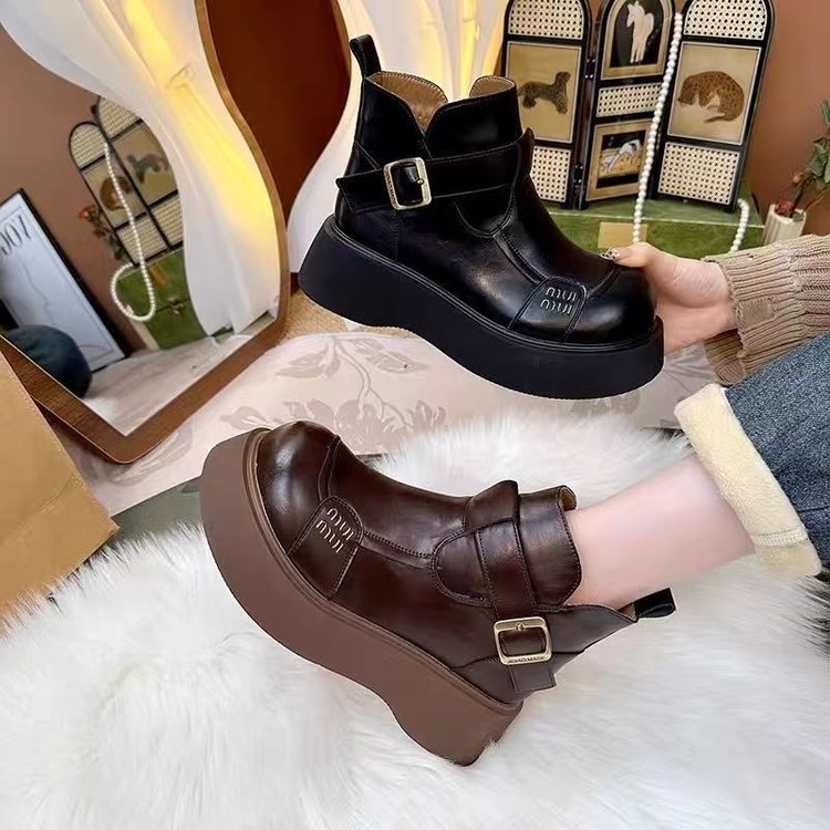 Damen Stilvolle Leder-Boots mit Kuschelfutter Echo Archiv