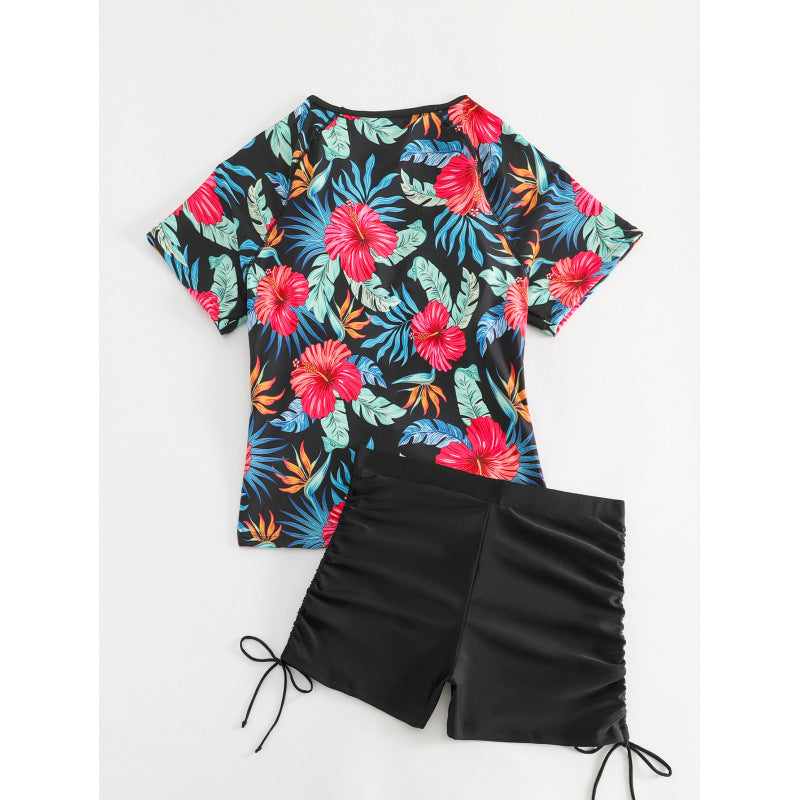 Damen Surf-Badeanzug-Set mit floralem Kurzärmel-Oberteil und komfortablen Shorts Echo Archiv