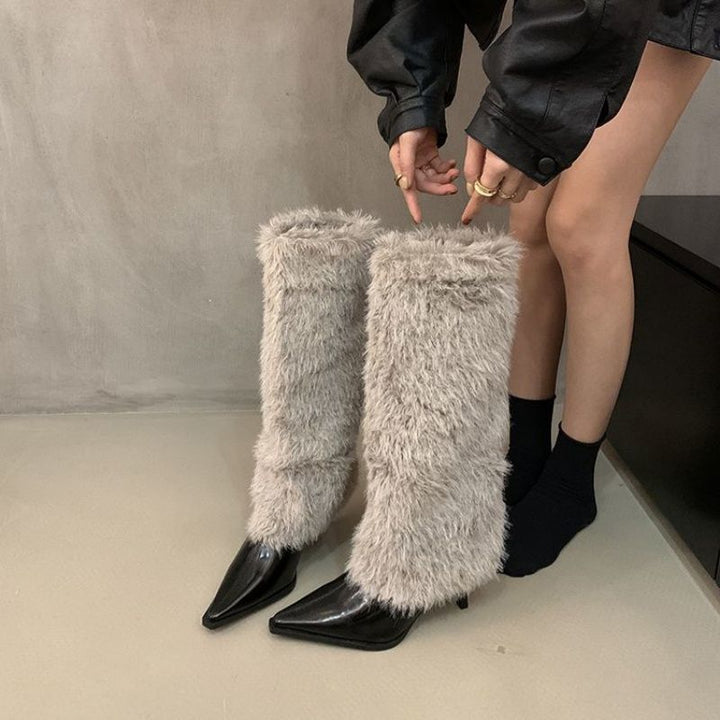 Damen spitz zulaufende Stiefel mit hohem Kunstfell‑Schaft und geformtem Kittenabsatz – Lioré
