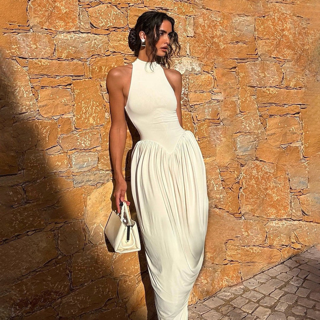 Damen Elegantes Maxi-Jumpsuit mit hohem Kragen und fließendem Saum Echo Archiv